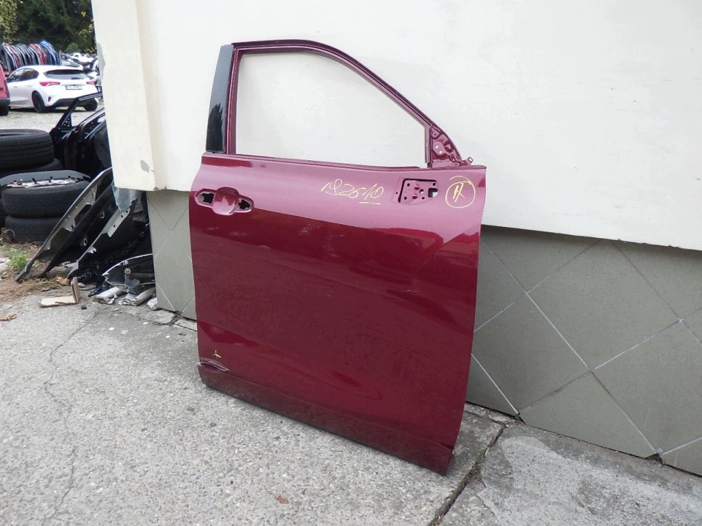 TOYOTA HIGHLANDER IV XU70 19- door right front
