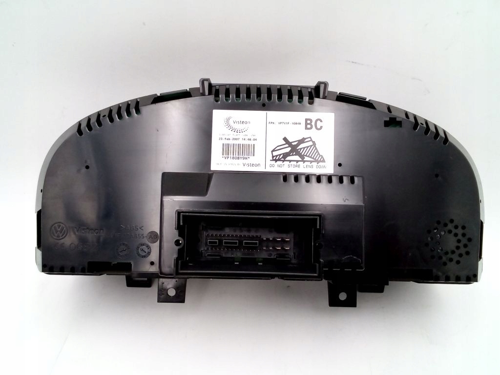 VW Golf V 5 + plus dials dials predkosciomierz VP7V1F-10849-BC