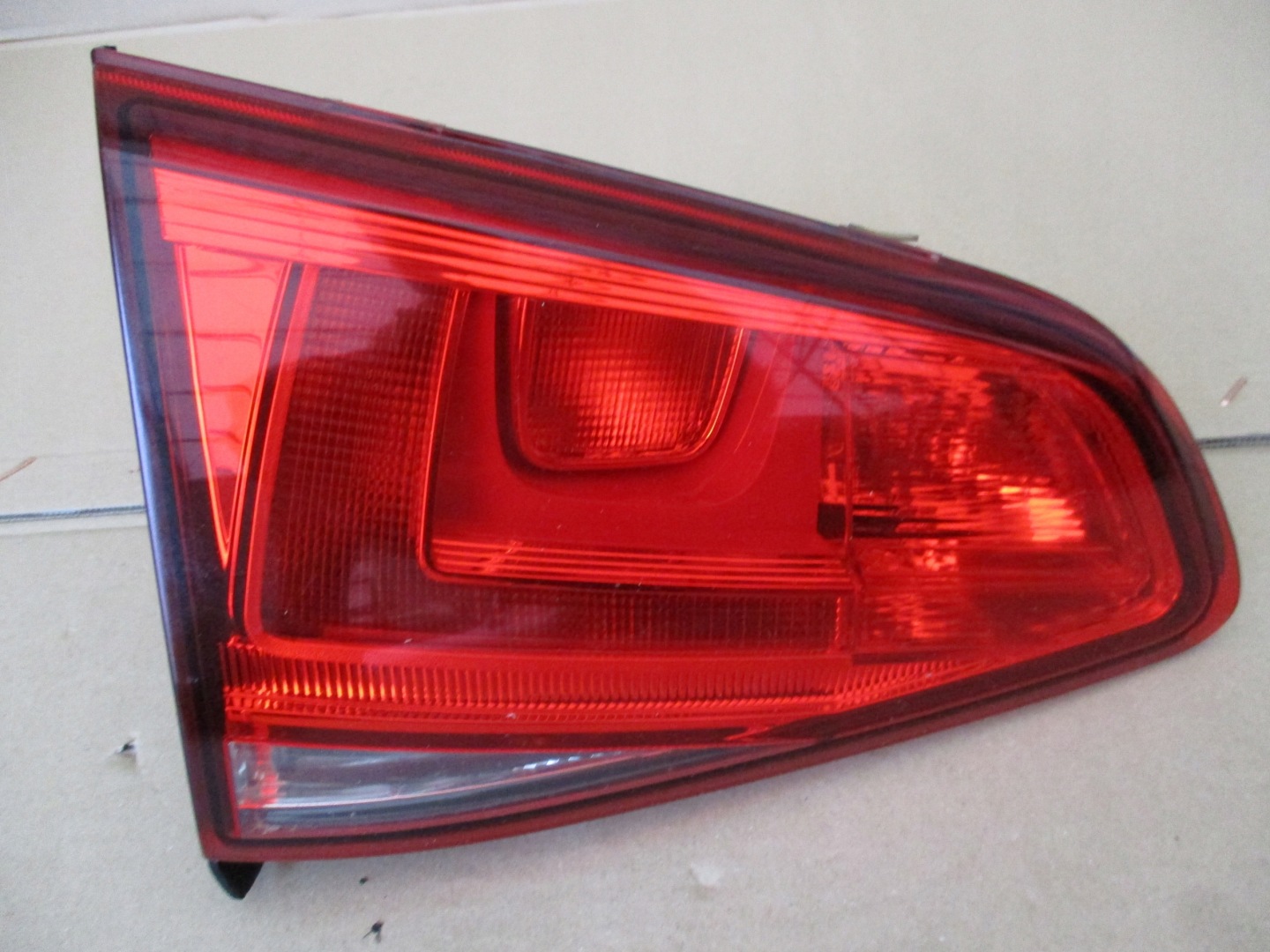 light left rear part to the bonnet VW Golf VII 7 5G0945093AC