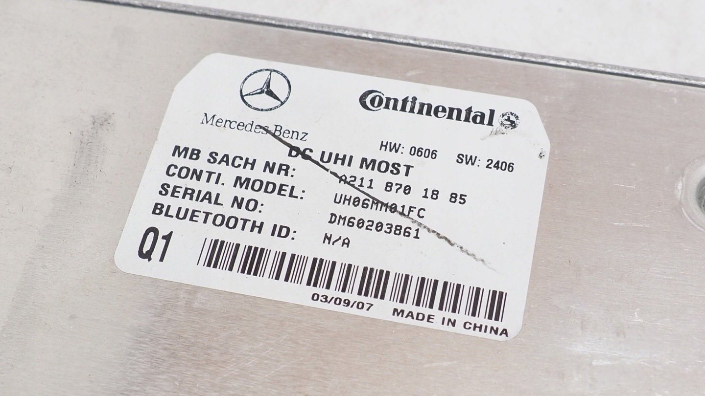 Mercedes E Klasa W211 module control unit Bluetooth A2118701885