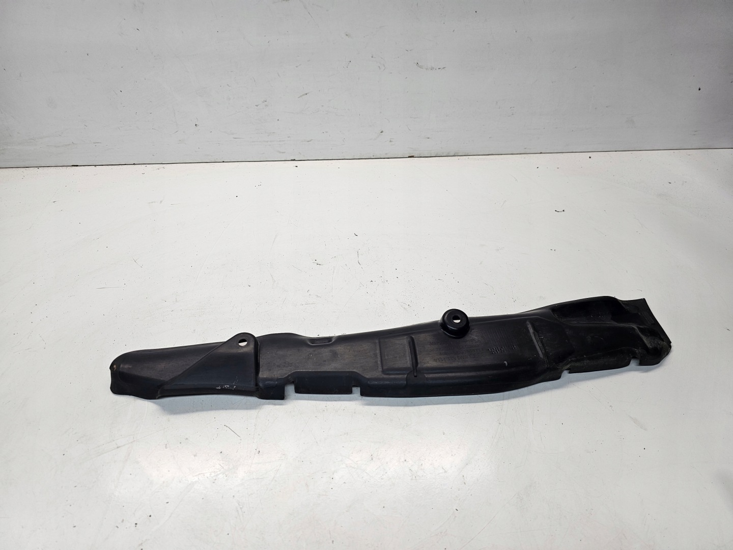 Insonorisation Aile Gauche AUDI A4 B9 LIFT 8W0821111A