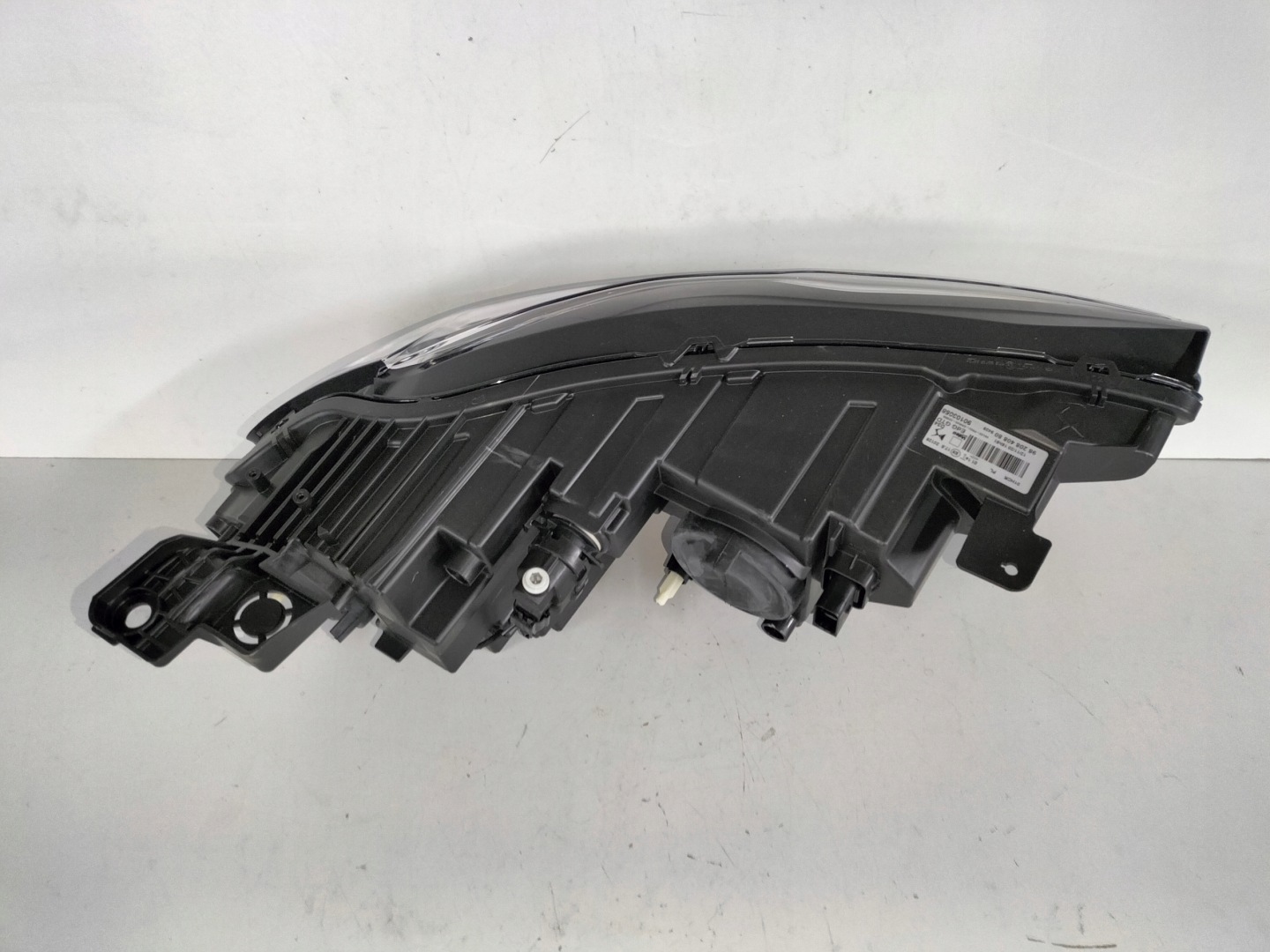 light front left CITROEN DS3 CROSSBACK 19