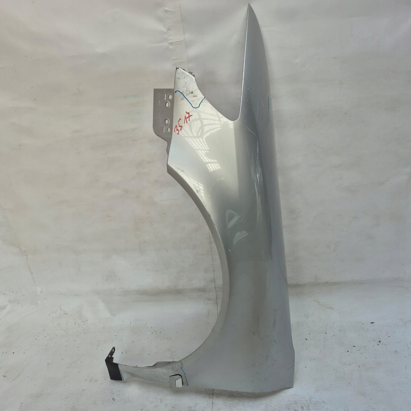 VW PHAETON 02-10r. -> fender left front front