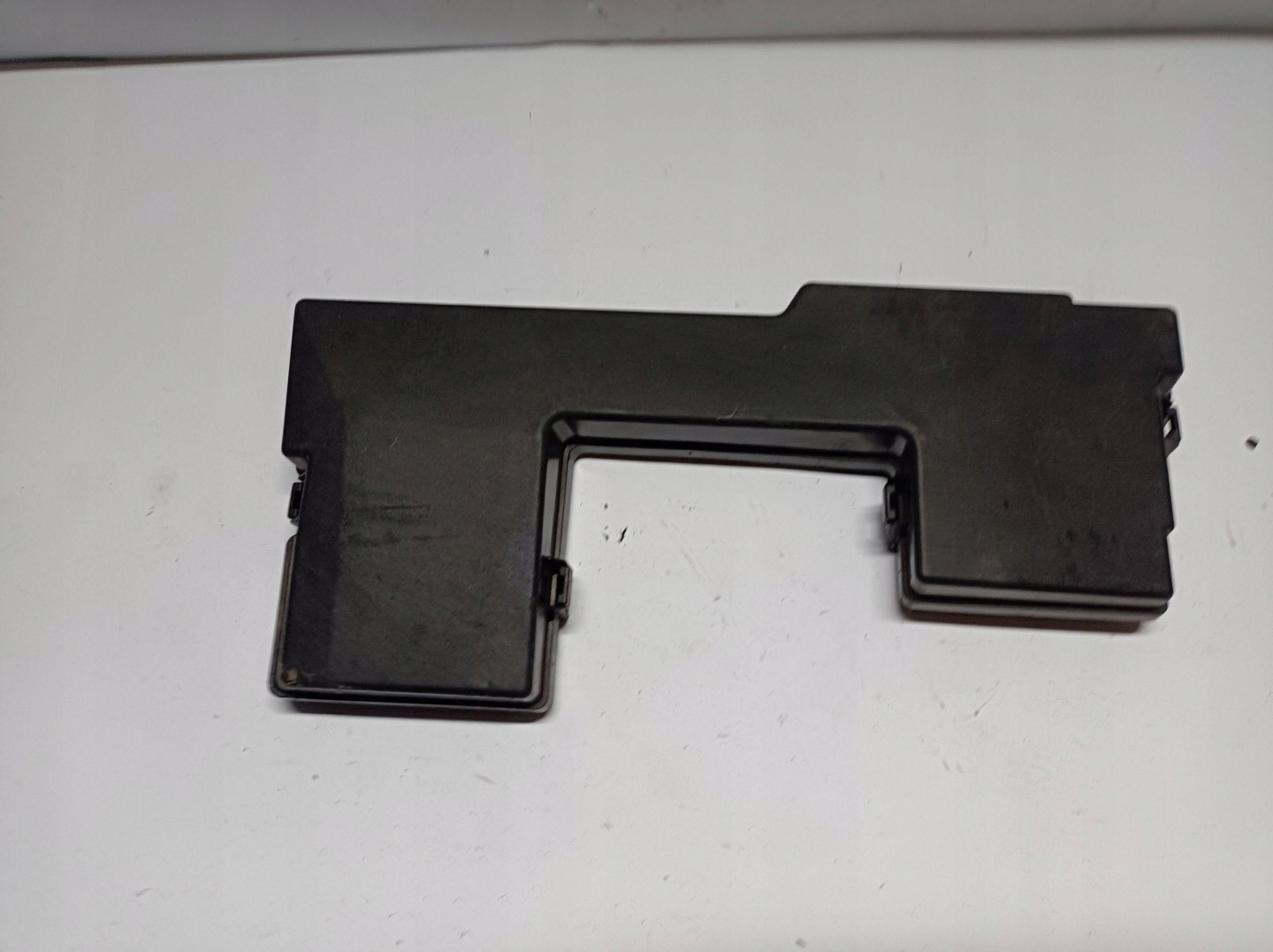 Abdeckung der Sicherungen Jaguar XF X250 8X2T14A075AA