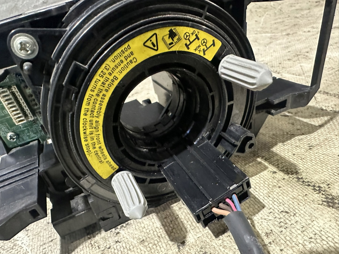 commande levier commodo sous volant anneau volant module VOLVO V70 31275025