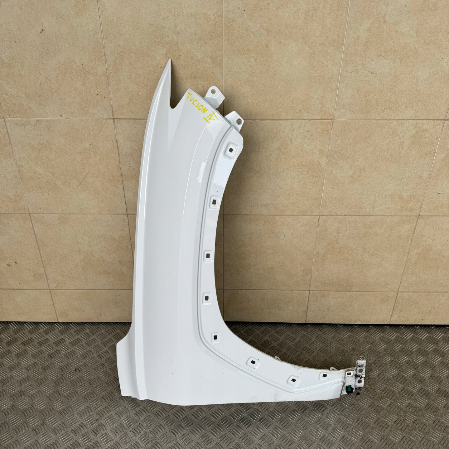 PARAFANGO ANTERIORE DESTRA HYUNDAI TUCSON IV 2020 ROK