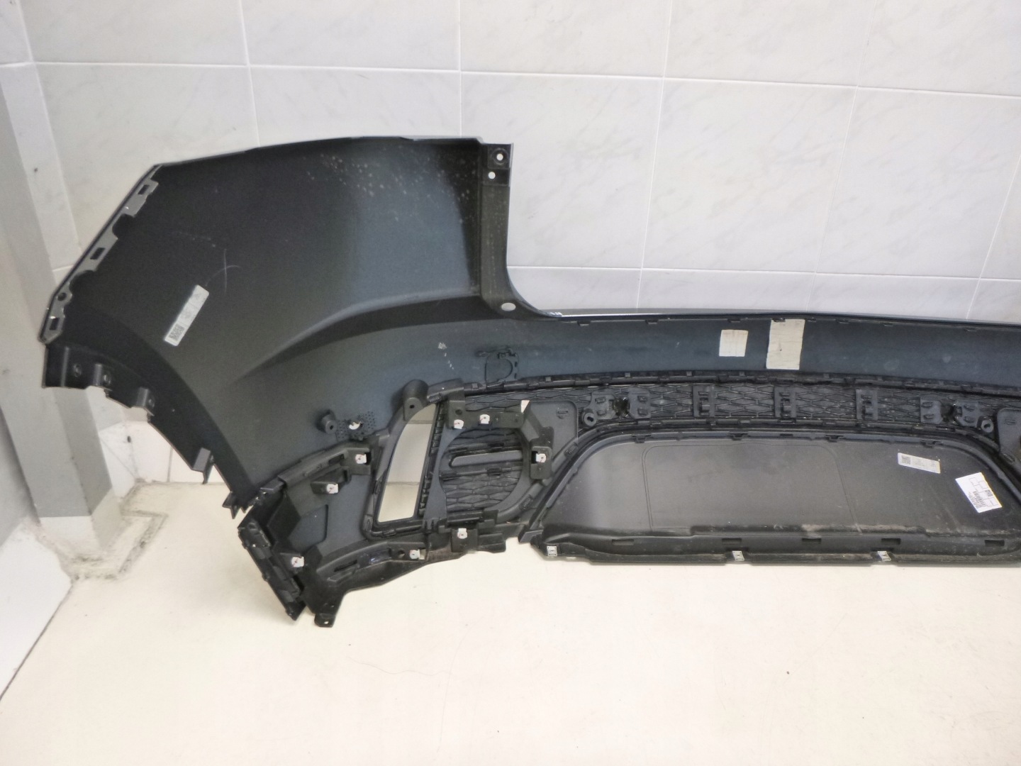 JAGUAR E-PACE X540 LIFT bumper rear part 4 x PDC NR 12