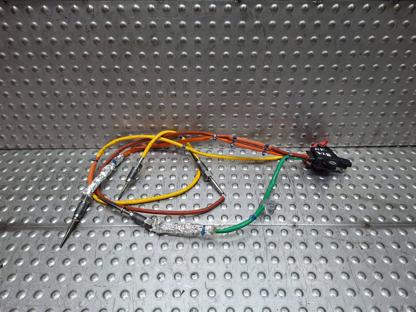 Sensor TEMPERATURY Gase 226584752R RENAULT MASTER III LIFT 2019