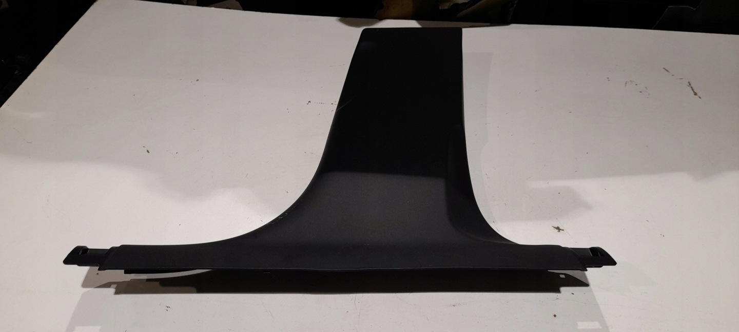 AUDI A5 8T Blende Abdeckung SLUPKA rechts 8T8867240A
