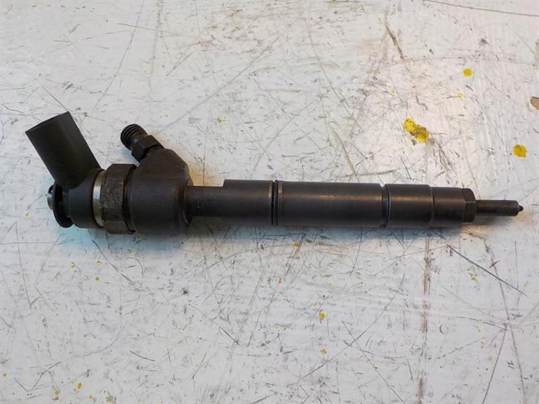 MERCEDES-BENZ KLASA A (W169) injector 0445110167