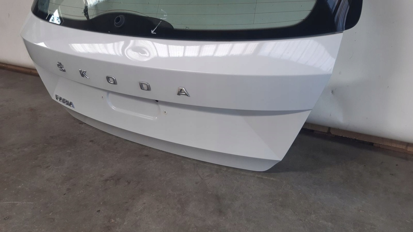 trunk door boot Skoda Fabia III LIFT LS9R HB