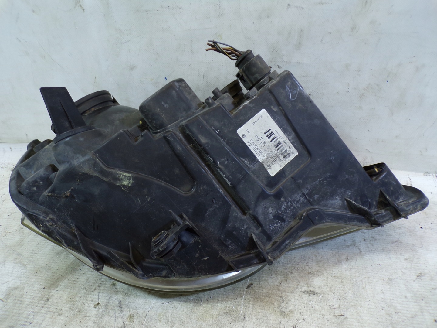 light front front left VOLKSWAGEN POLO 9N LIFT (2)