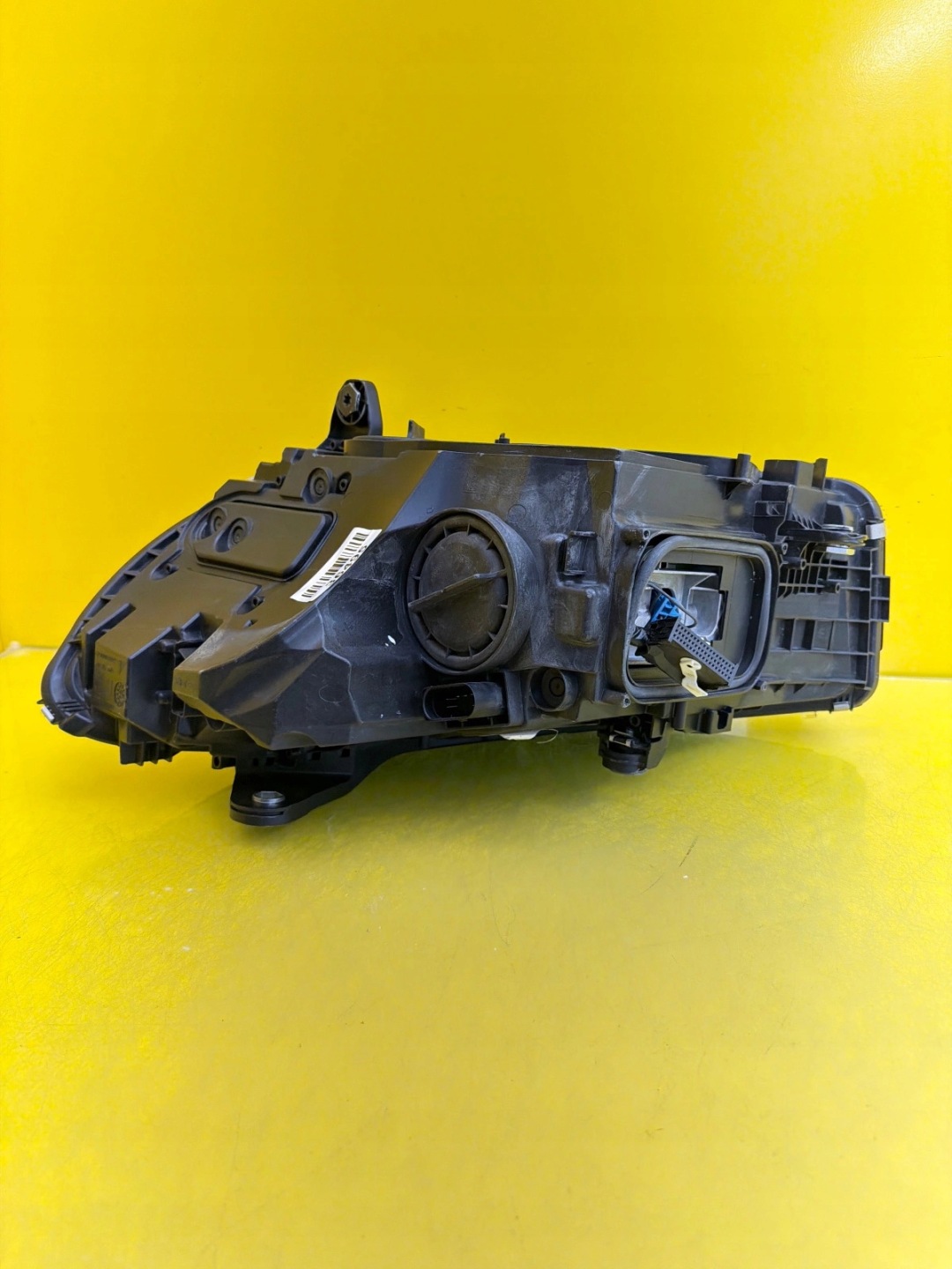 light right front Mercedes C-class W206 Digital Light Full Led A2069065404