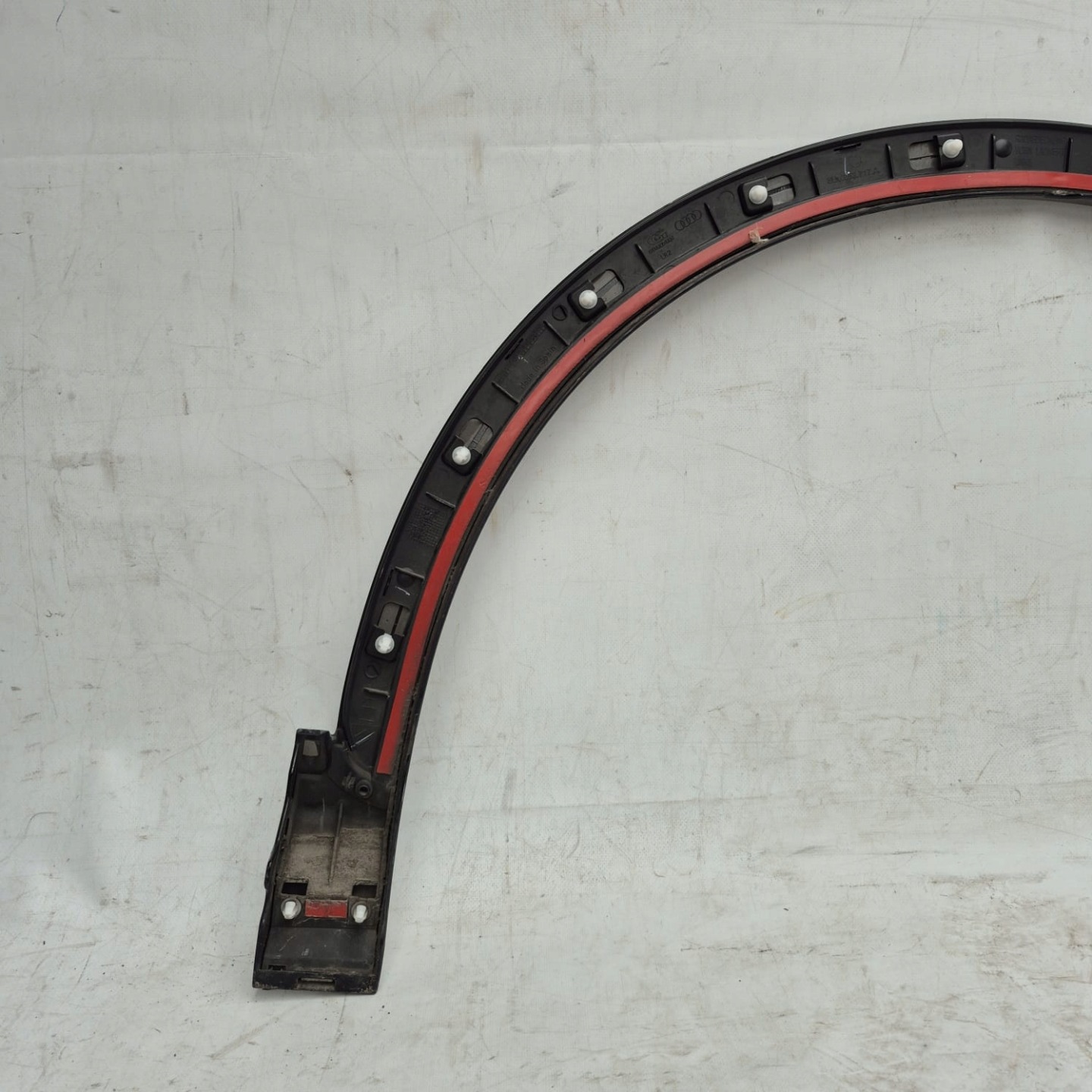 AUDI Q3 8U0 S-LINE 11- moulding for fender left front front 8U0853717A