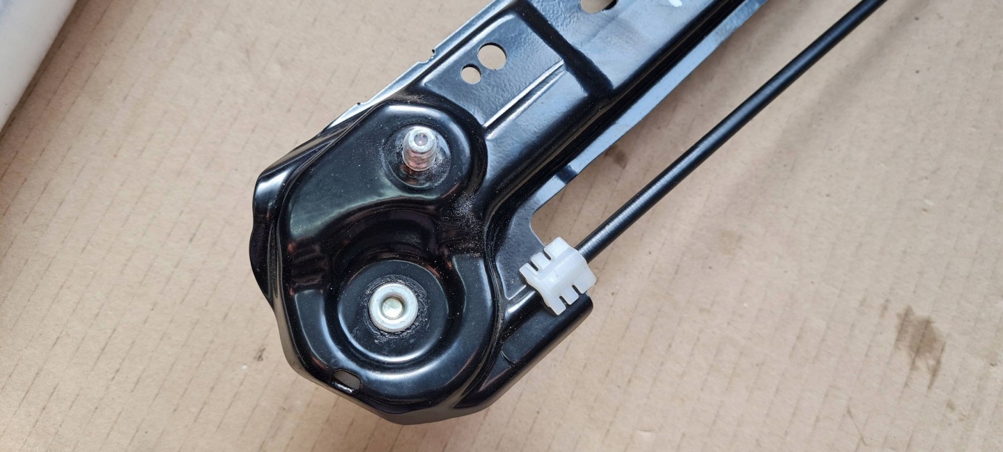 SQ8 4M RSQ8 Q8 mechanism window regulator right front 24R 4M8837462