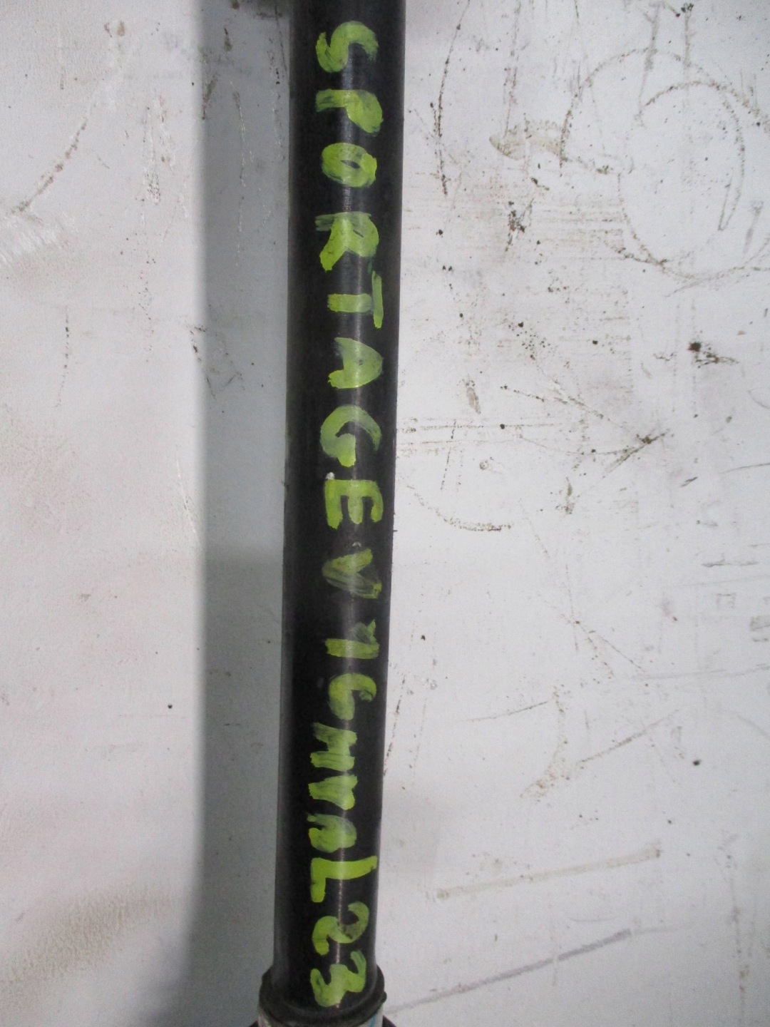 semi-axis front front side left KIA SPORTAGE 49500N7110