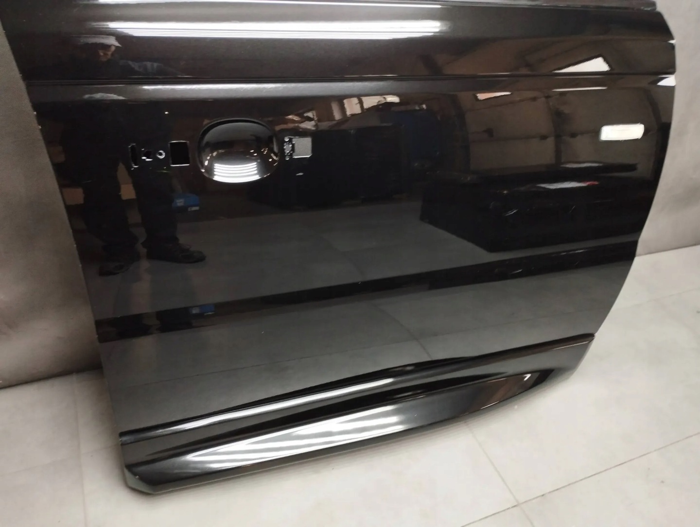Land Rover Range Rover Sport L320 door right front 820