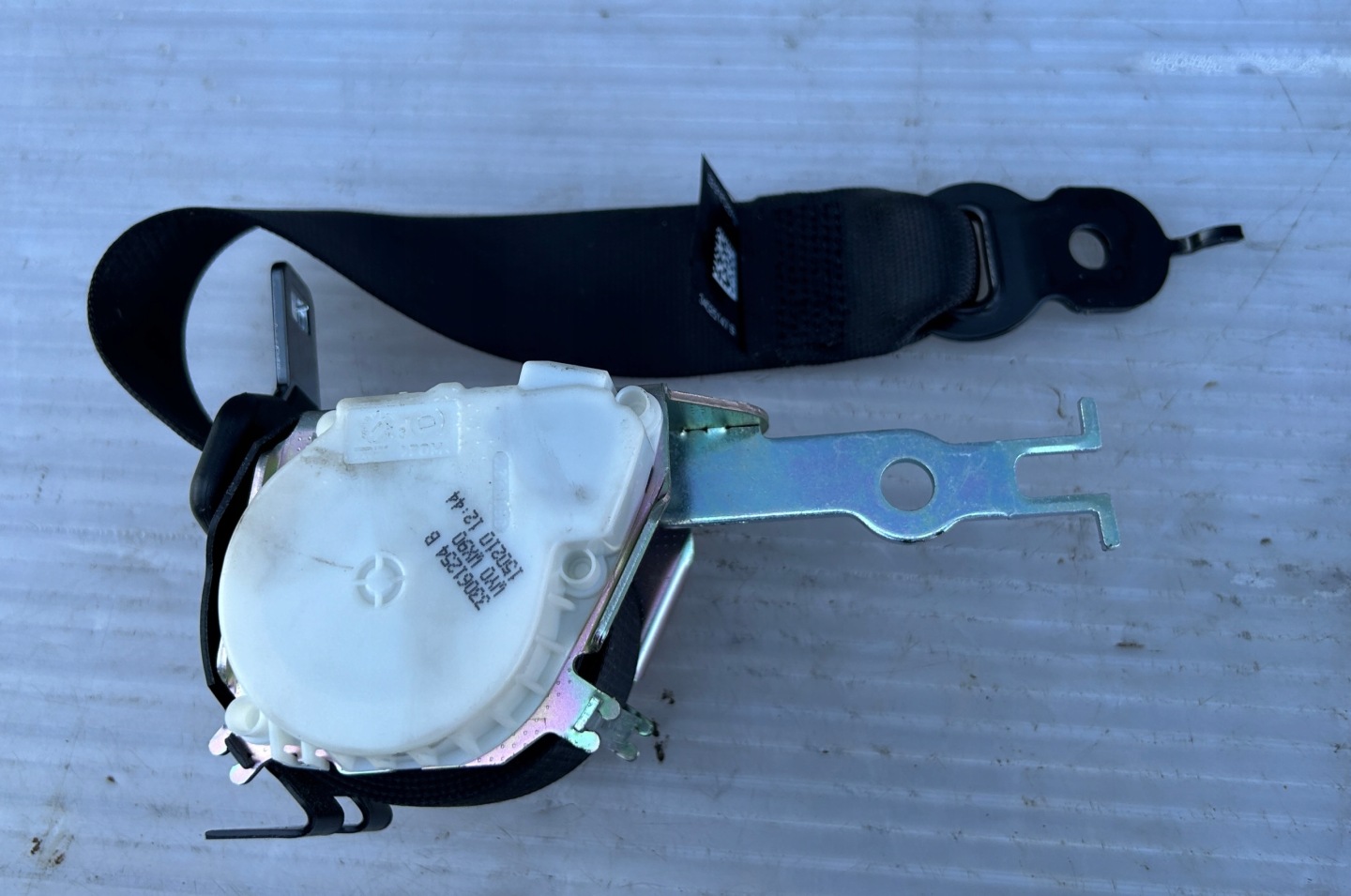 Gurten Sicherheits heck links BMW 7 F01 9163237