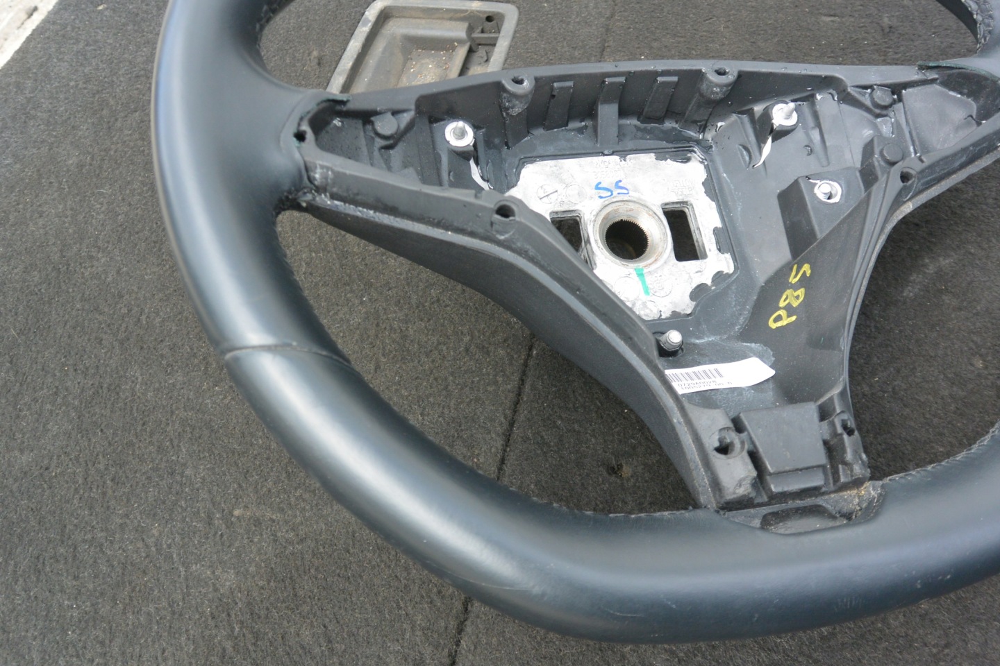 TESLA MODEL S lenkrad leder schön 12