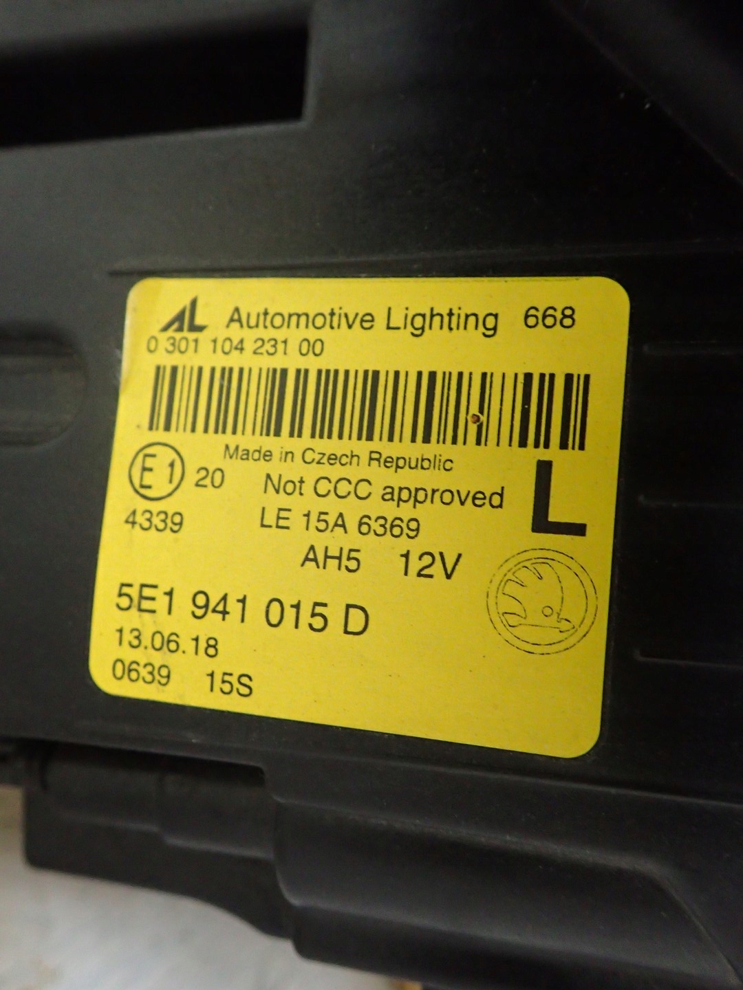 light left REFLEKTOR left FULL LED SKODA OCTAVIA 3 III 5E LIFT 2017