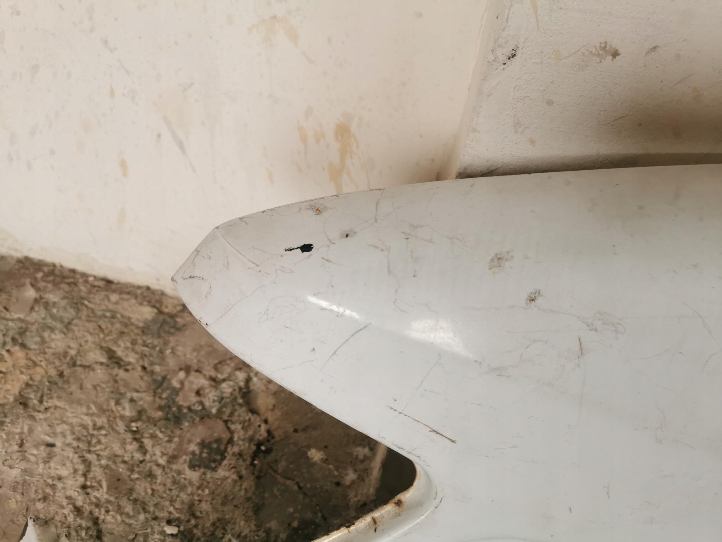 fender left front MERCEDES SPRINTER W901 95-00