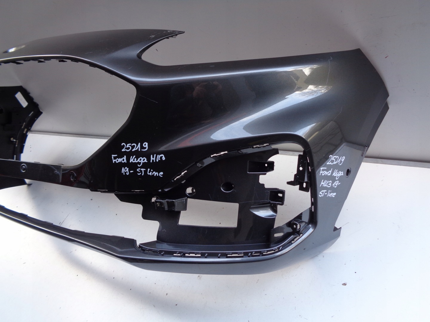frontstoßstange FORD KUGA MK3 19- ST-LINE NR 25219