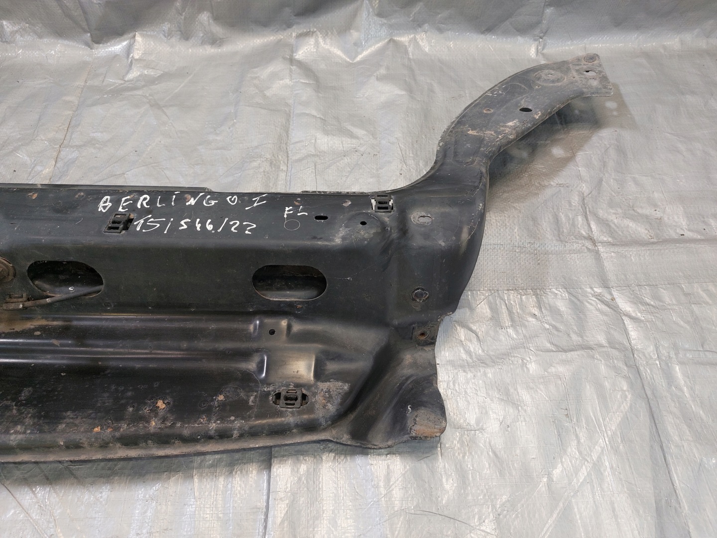 support panel for radiators pillar upper CITROEN BERLINGO and