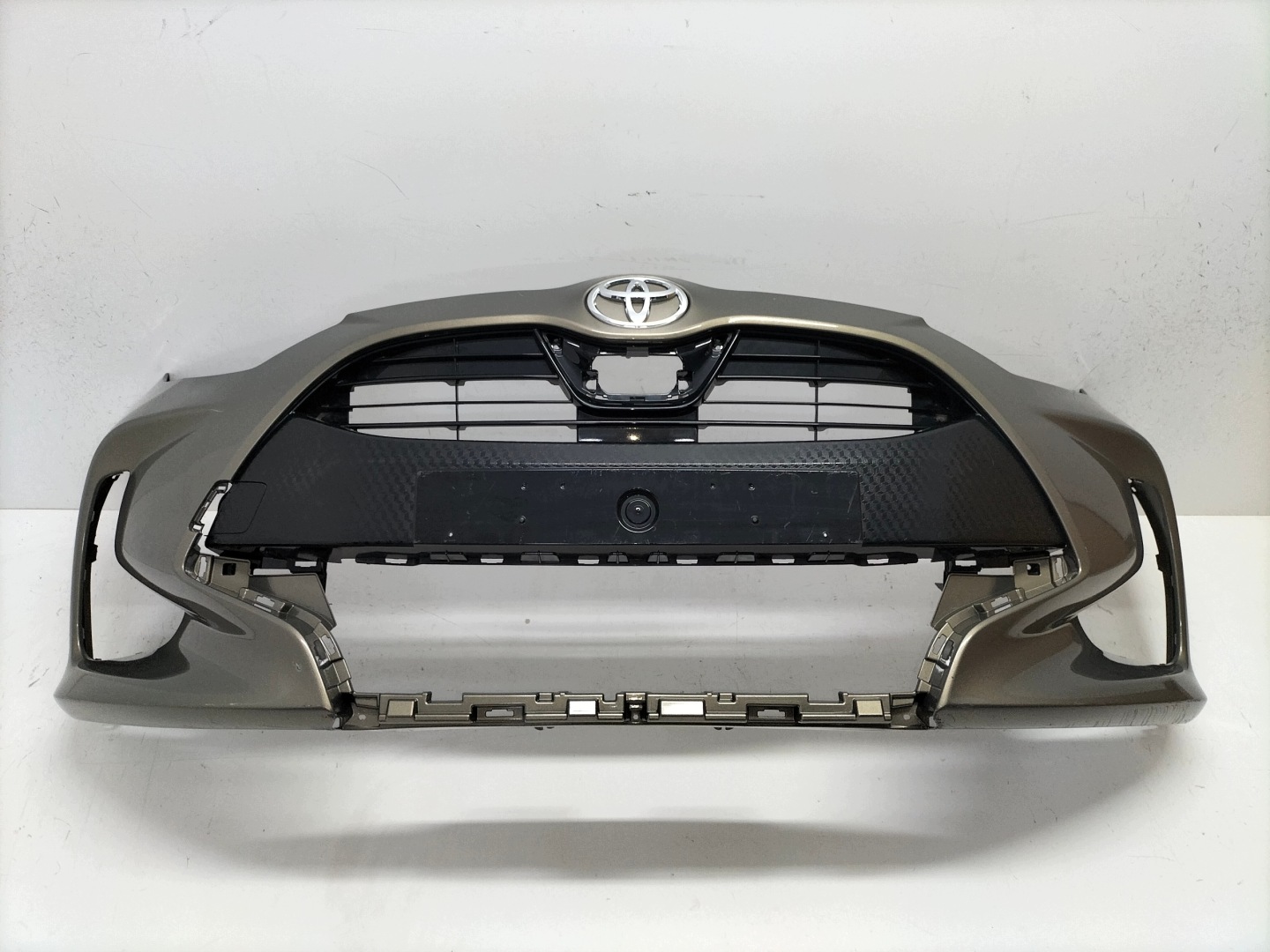 Frontstoßstange vorne TOYOTA YARIS 4 IV 20