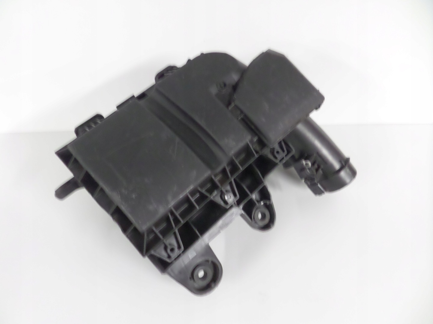 GEHÄUSE FILTER LUFT PEUGEOT 3008 5008 II 16