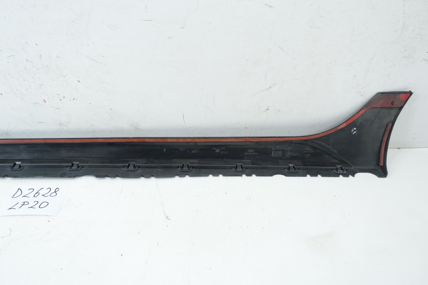 moulding cap threshold right AUDI A4 B9 LIFT KOMB
