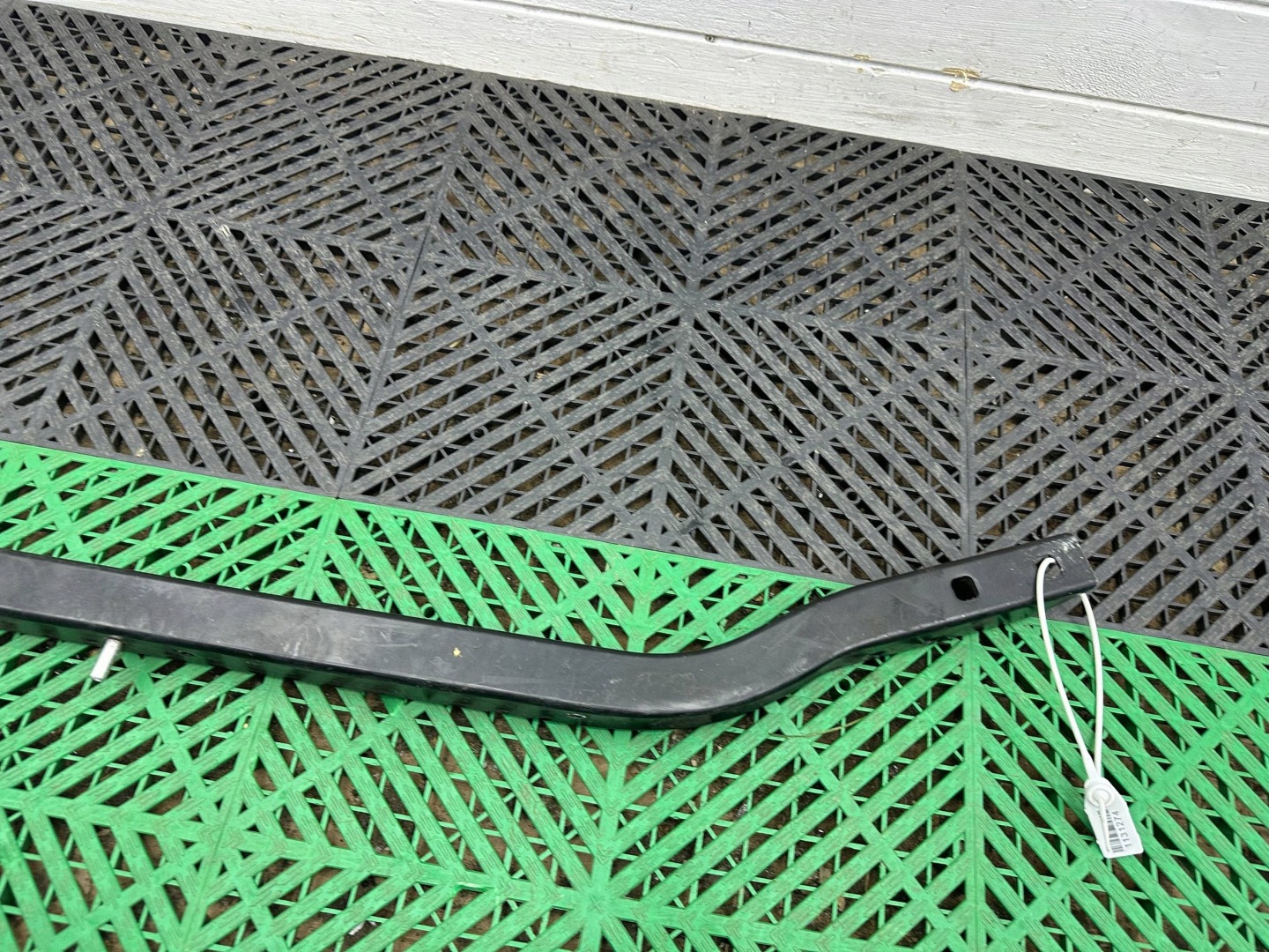 pillar upper BMW X3 F25 7210502