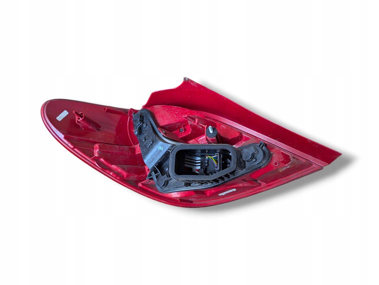 light rear right side Peugeot 207 facelift 2012 9686565980