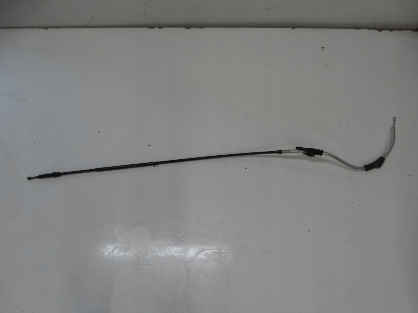 lanko elektrická brzda pravá VW GOLF VI 1K0711952A