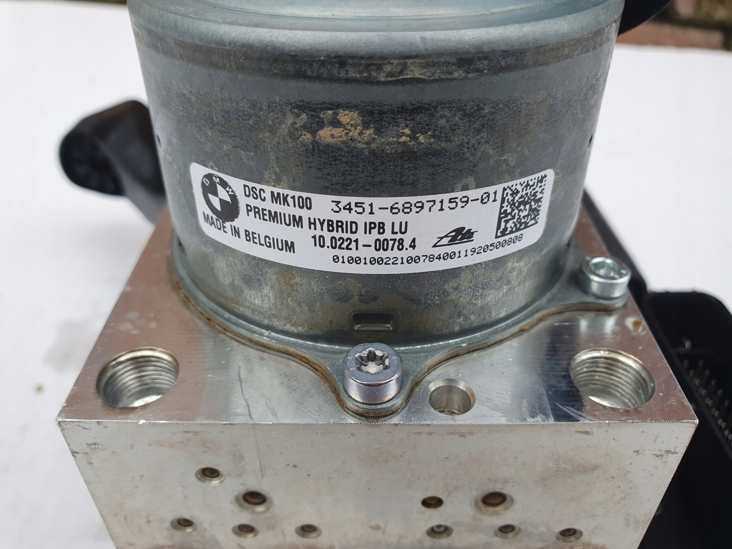 BMW F45 F46 HYBRYDA control unit ABS 6897160