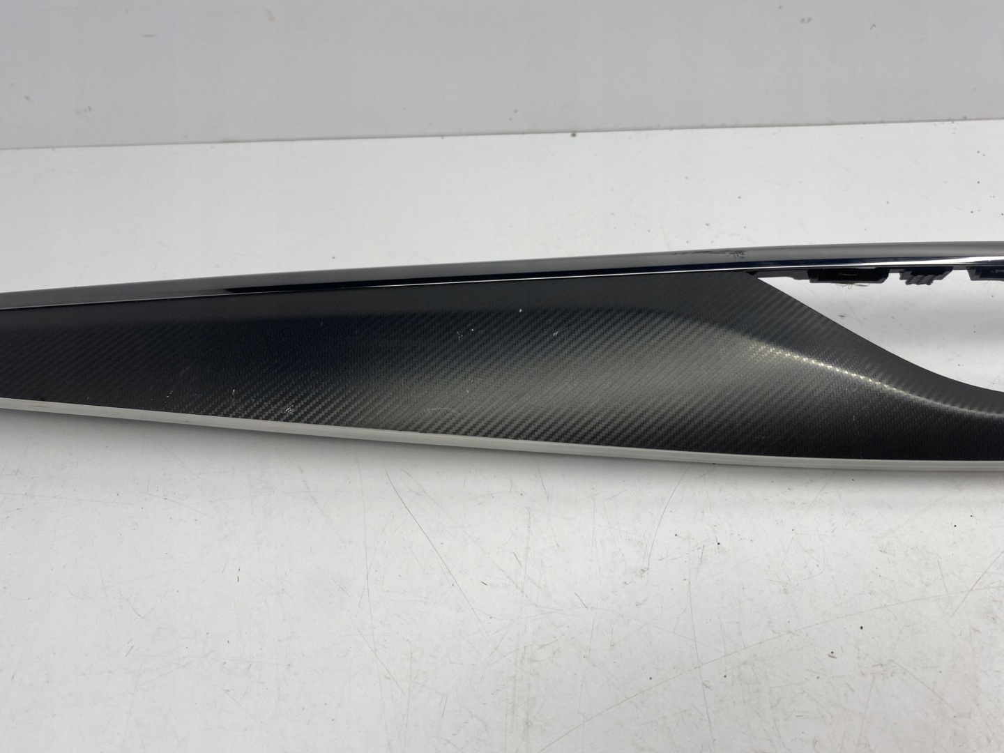 BMW 5 G30 G31 moulding door left front
