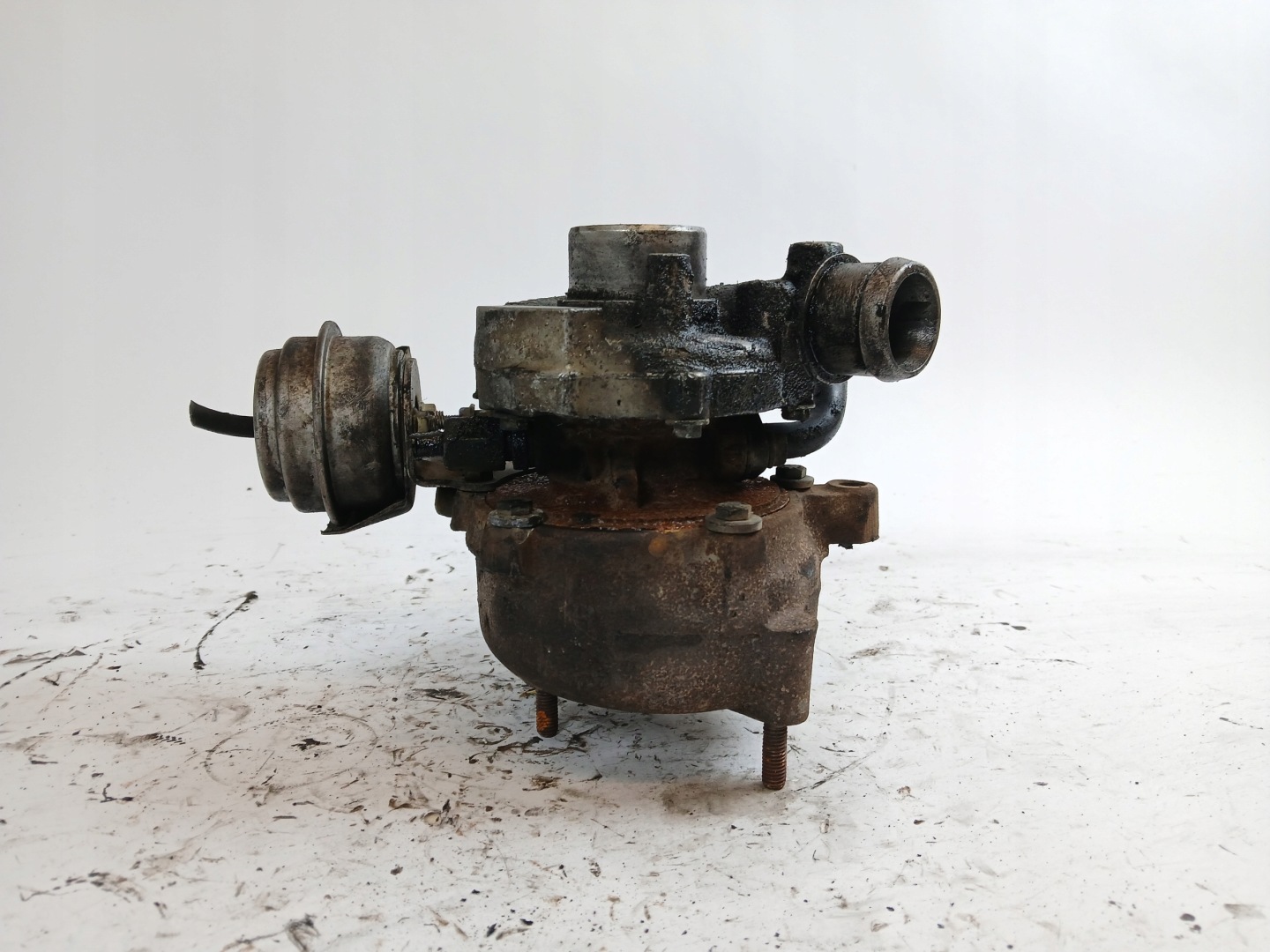 VW PASSAT B5 AUDI A6 C5 1.9 TDI turbo 028145702H