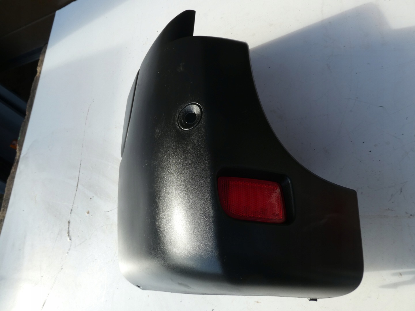Ecke der Stoßstange RENAULT MASTER 850178315R PDC