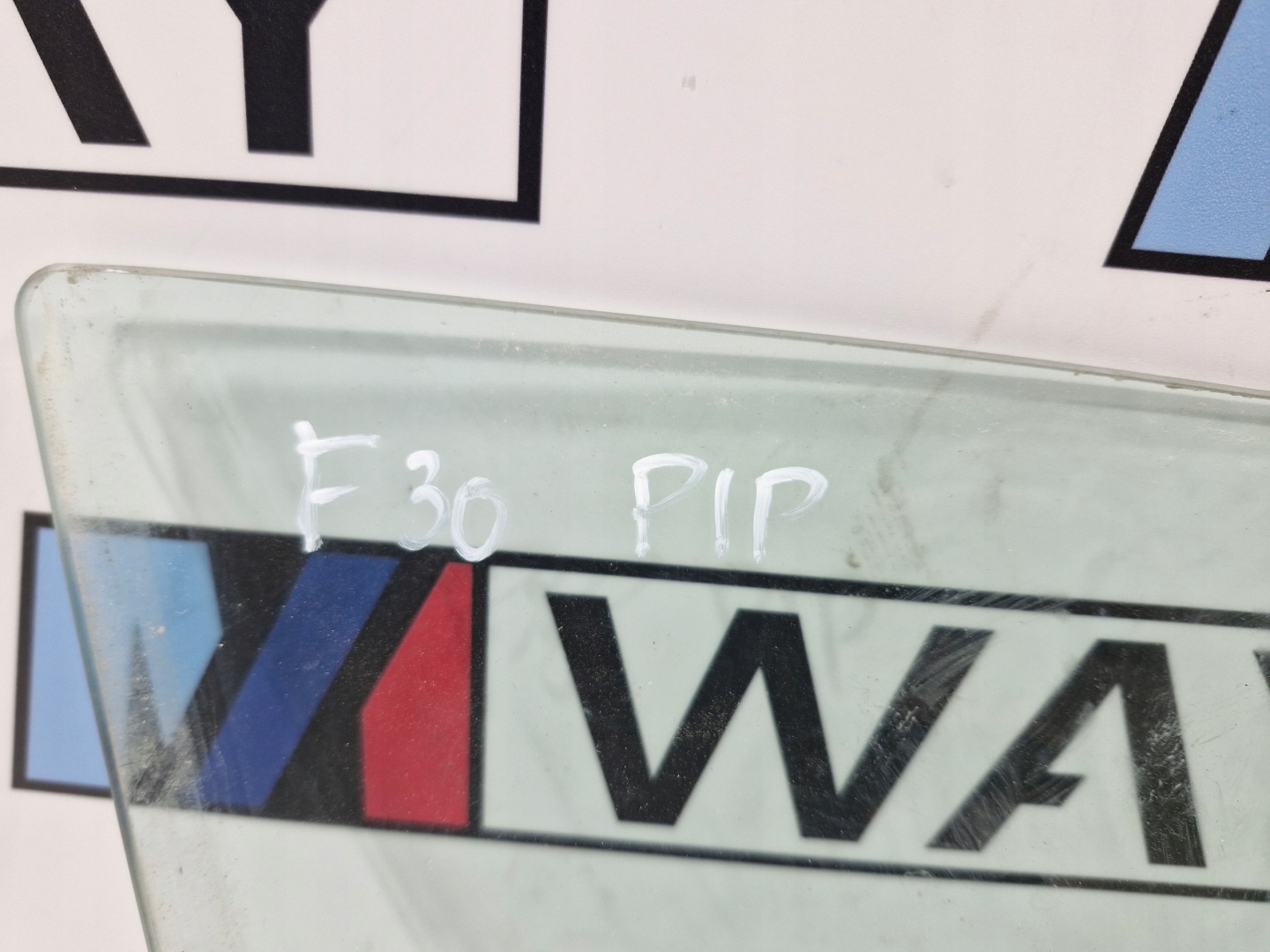 BMW 3 F30 F31 window front right door original AS2