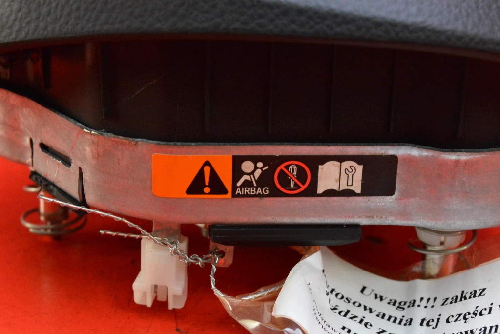 airbag driver´s 0080P1110022 TOYOTA COROLLA E21 18-25