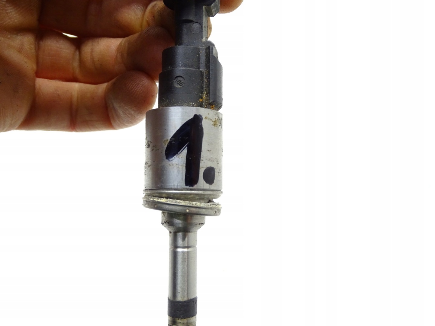 injector FORD FIESTA MK6 CJ5G-9F593-AB