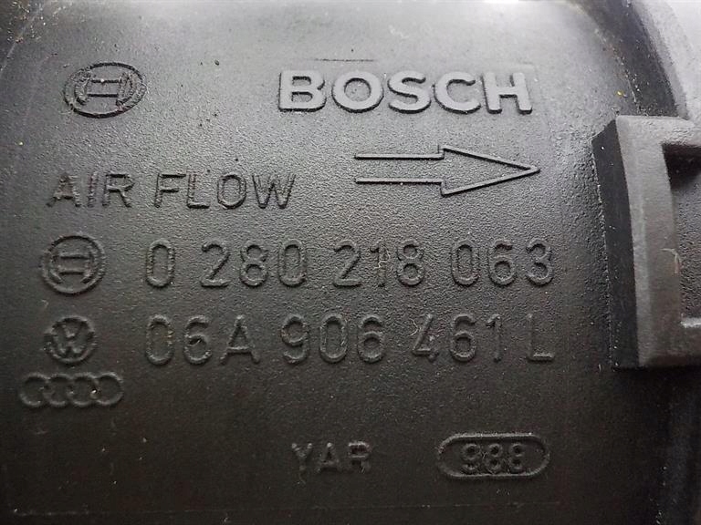 AUDI A4 B5 1.8 TB original flow meter 0280218063 06A906461L