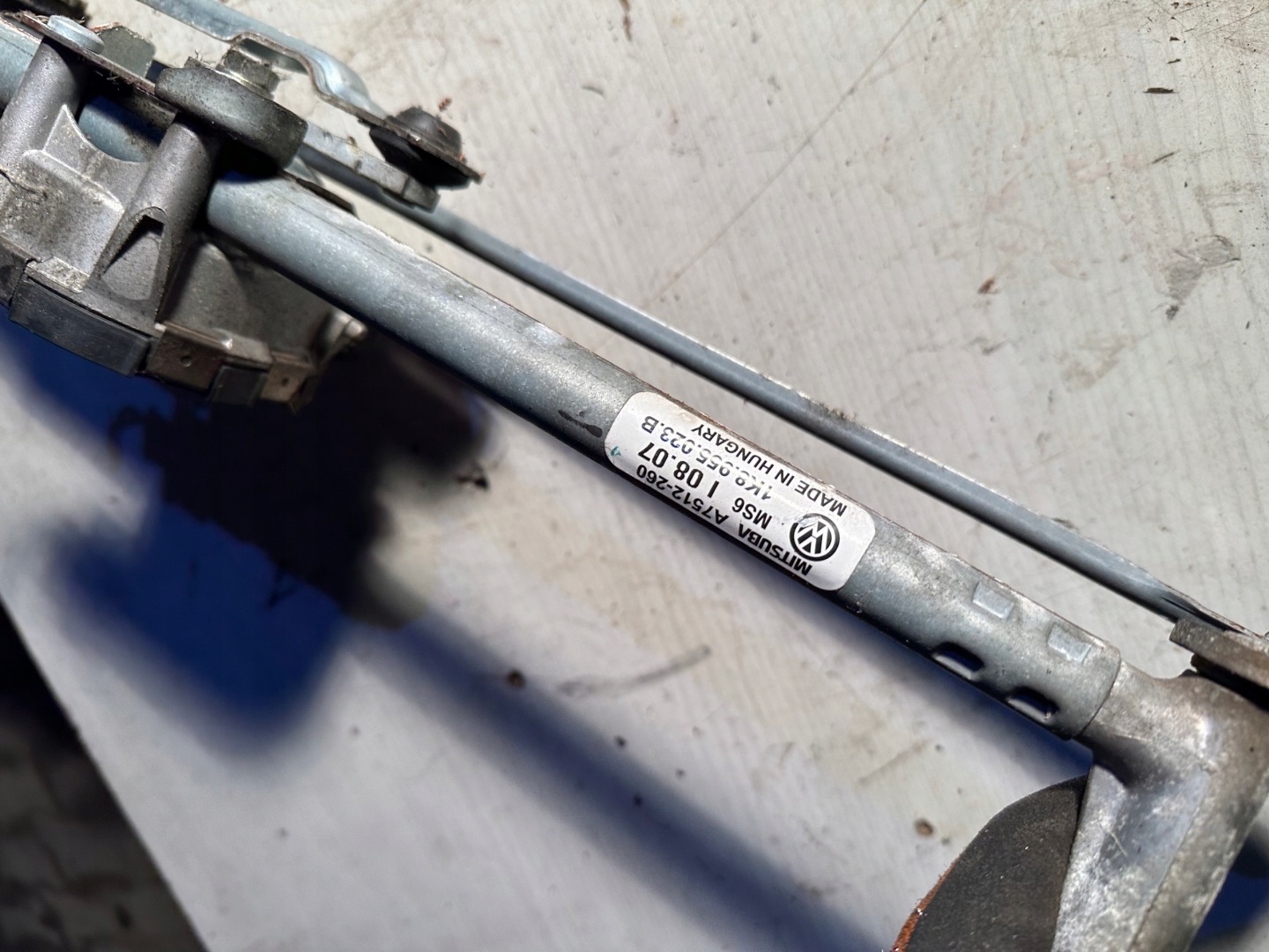 Wischergestänge VW SCIROCCO 1K8955023B EUROPA