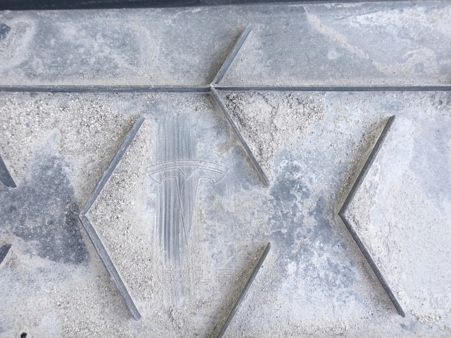 TESLA X abdeckung Blende Abdeckung heck BODEN
