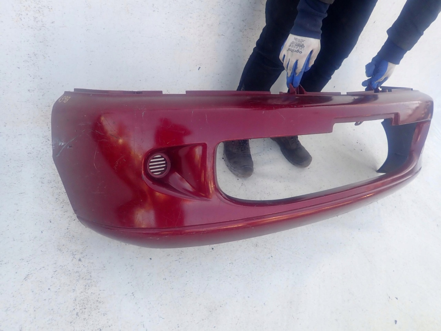 MITSUBISHI SPACE GEAR L-400 94-97 bumper front
