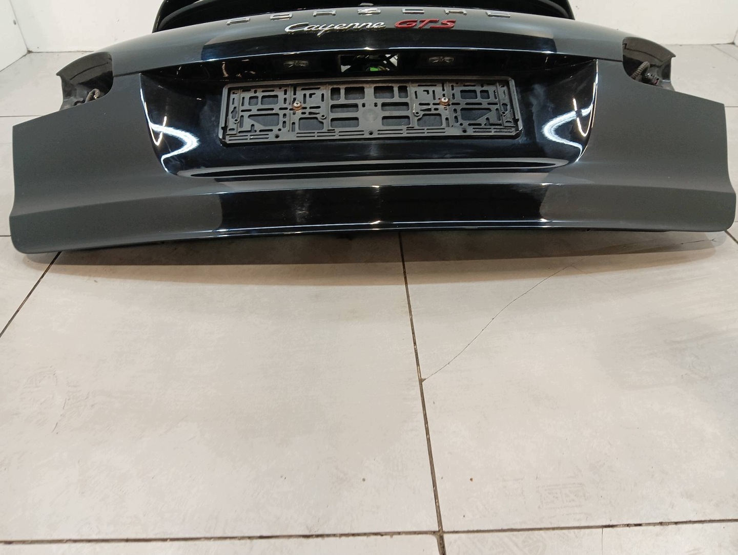 boot door window 041 Porsche Cayenne II (2010-2017)