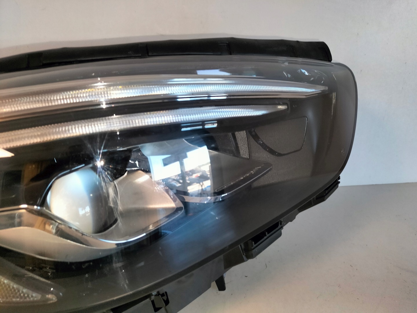 light front reflektor right MERCEDES B class W247 18- FULL LED