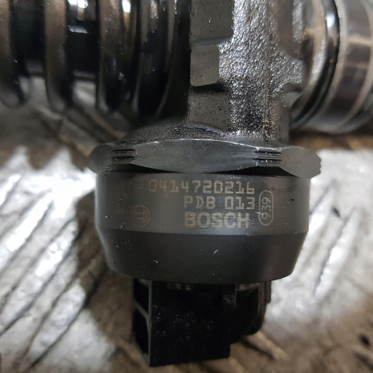 POMPOWTRYSKIWACZE KOMPLET AUDI A4 B6 0414720216