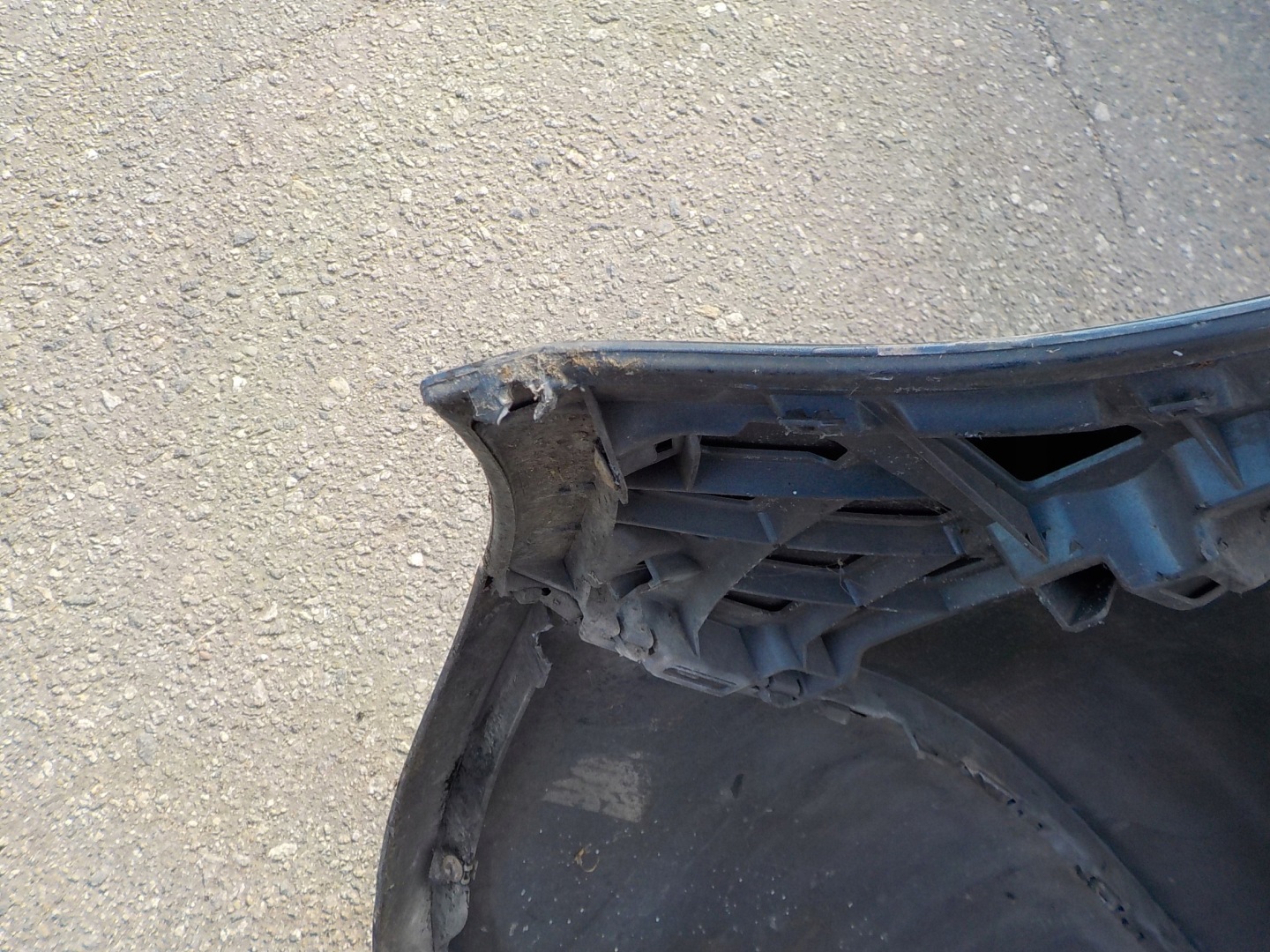 bumper rear part complete vw golf V HB 2005r