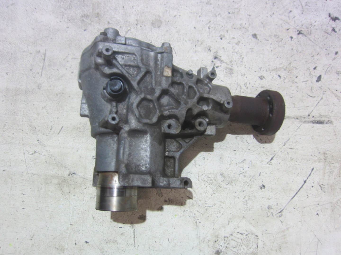 VOLVO XC90 II XC 90 2.0 T6 AWD REDUKTOR gearboxes diff differential front 31492030