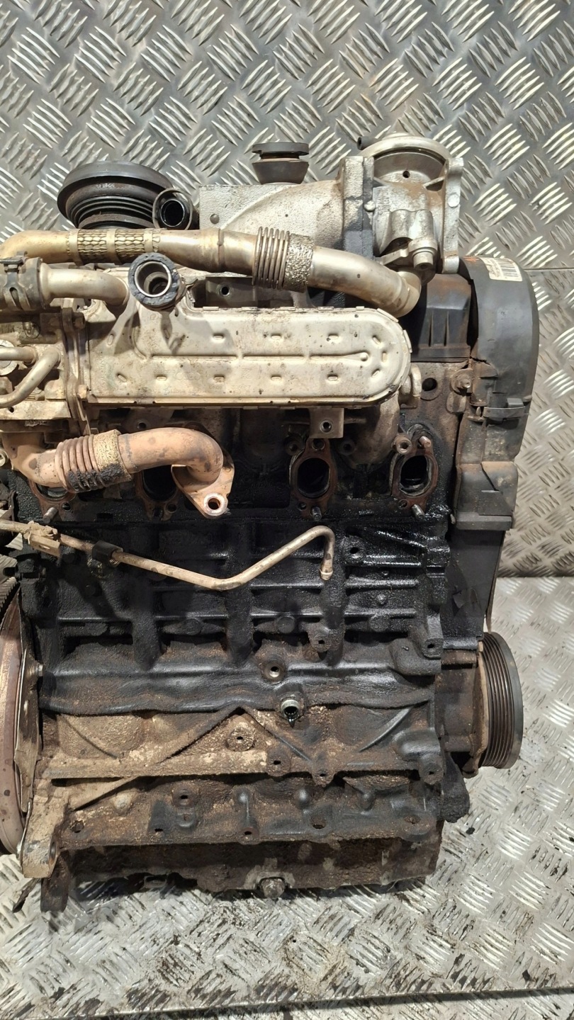 engine pillar Z UKLADEM PALIWOWYM SKODA OCTAVIA II 1.9TDI BXE